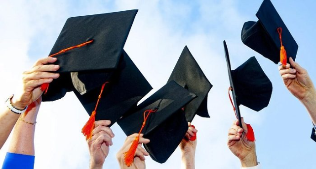 Universitas Ivy League Tertua Kembali Berjalan